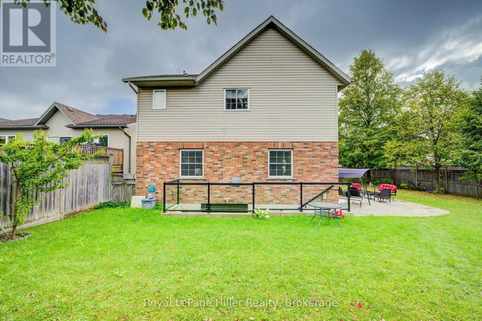 












34 EAGLE DRIVE

,
Stratford,




Ontario
N5A7Y8

