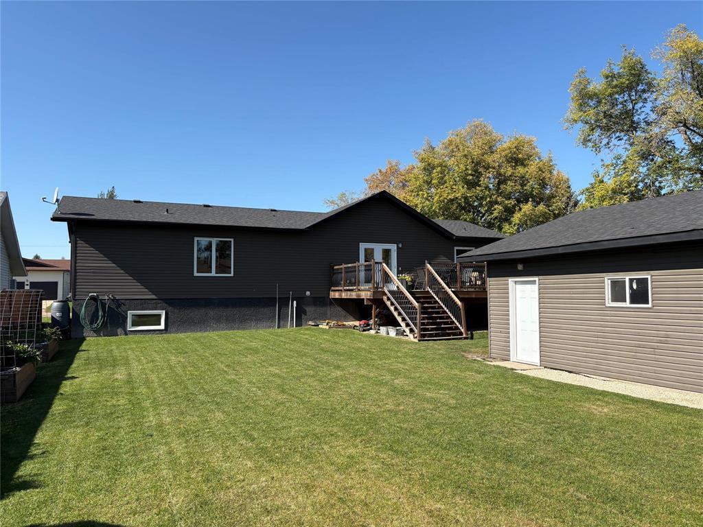 












34 3rd Street NE

,
Hamiota,




Manitoba
R0M0T0

