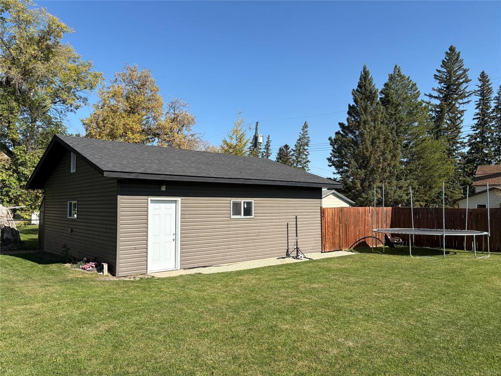 












34 3rd Street NE

,
Hamiota,




Manitoba
R0M0T0

