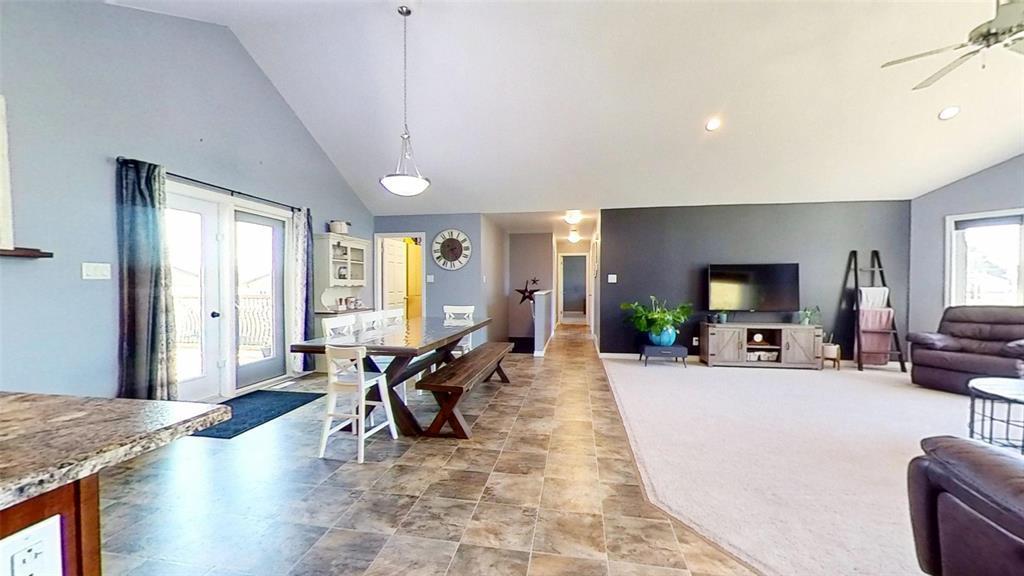 












34 3rd Street NE

,
Hamiota,




Manitoba
R0M0T0

