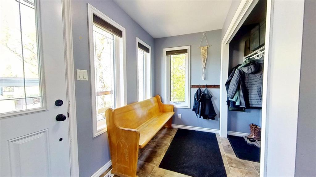 












34 3rd Street NE

,
Hamiota,




Manitoba
R0M0T0

