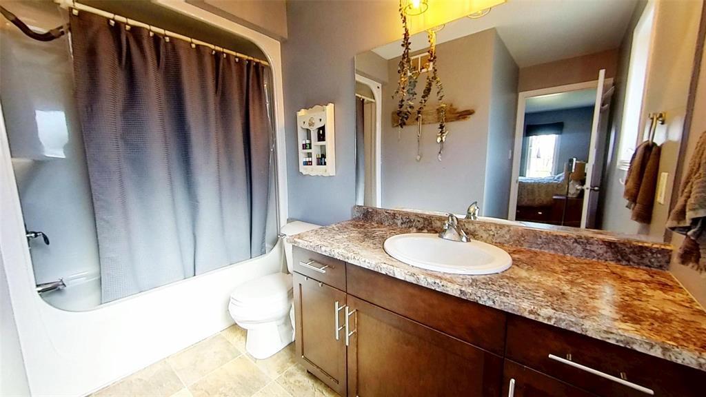 












34 3rd Street NE

,
Hamiota,




Manitoba
R0M0T0

