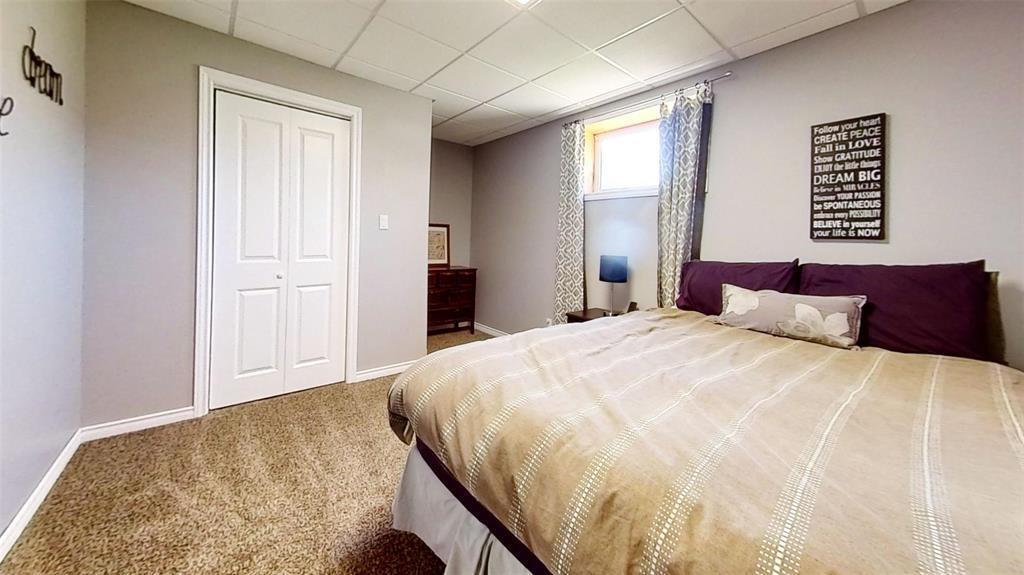 












34 3rd Street NE

,
Hamiota,




Manitoba
R0M0T0

