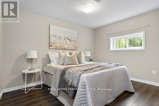












929 SOUTHDOWN DRIVE

,
Oshawa (Donevan),




Ontario
L1H7Z5

