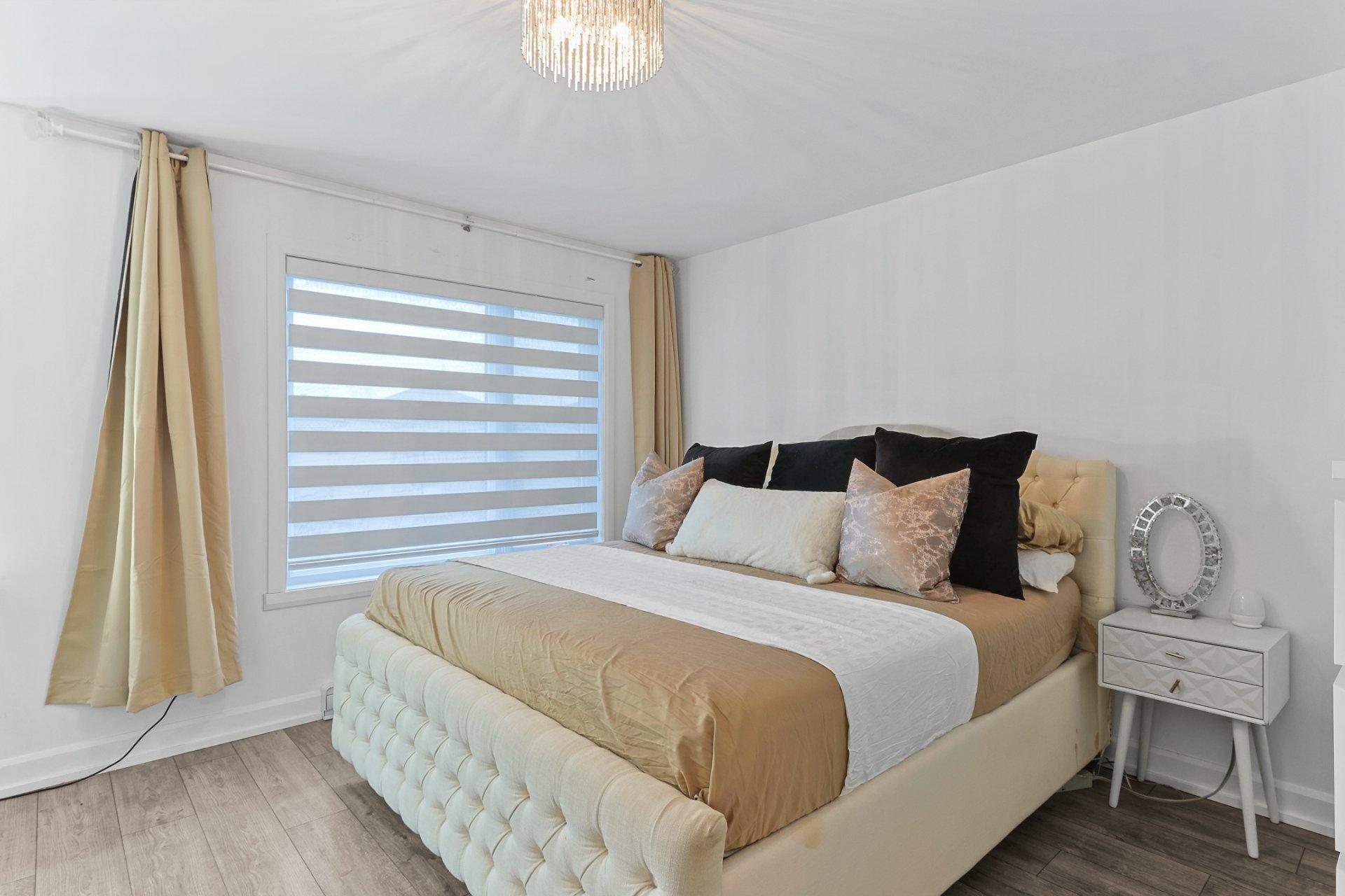 









73


Av. des Tilleuls

,
Salaberry-de-Valleyfield,




QC
J6T0P3

