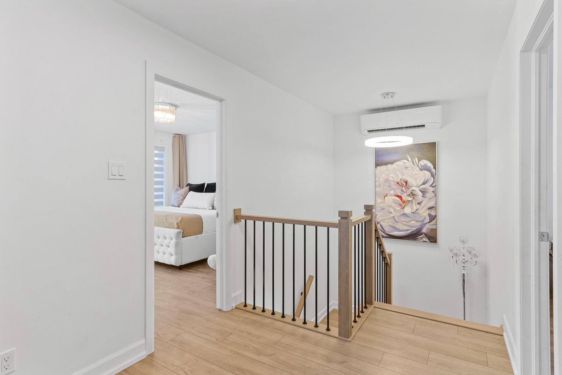 









73


Av. des Tilleuls

,
Salaberry-de-Valleyfield,




QC
J6T0P3

