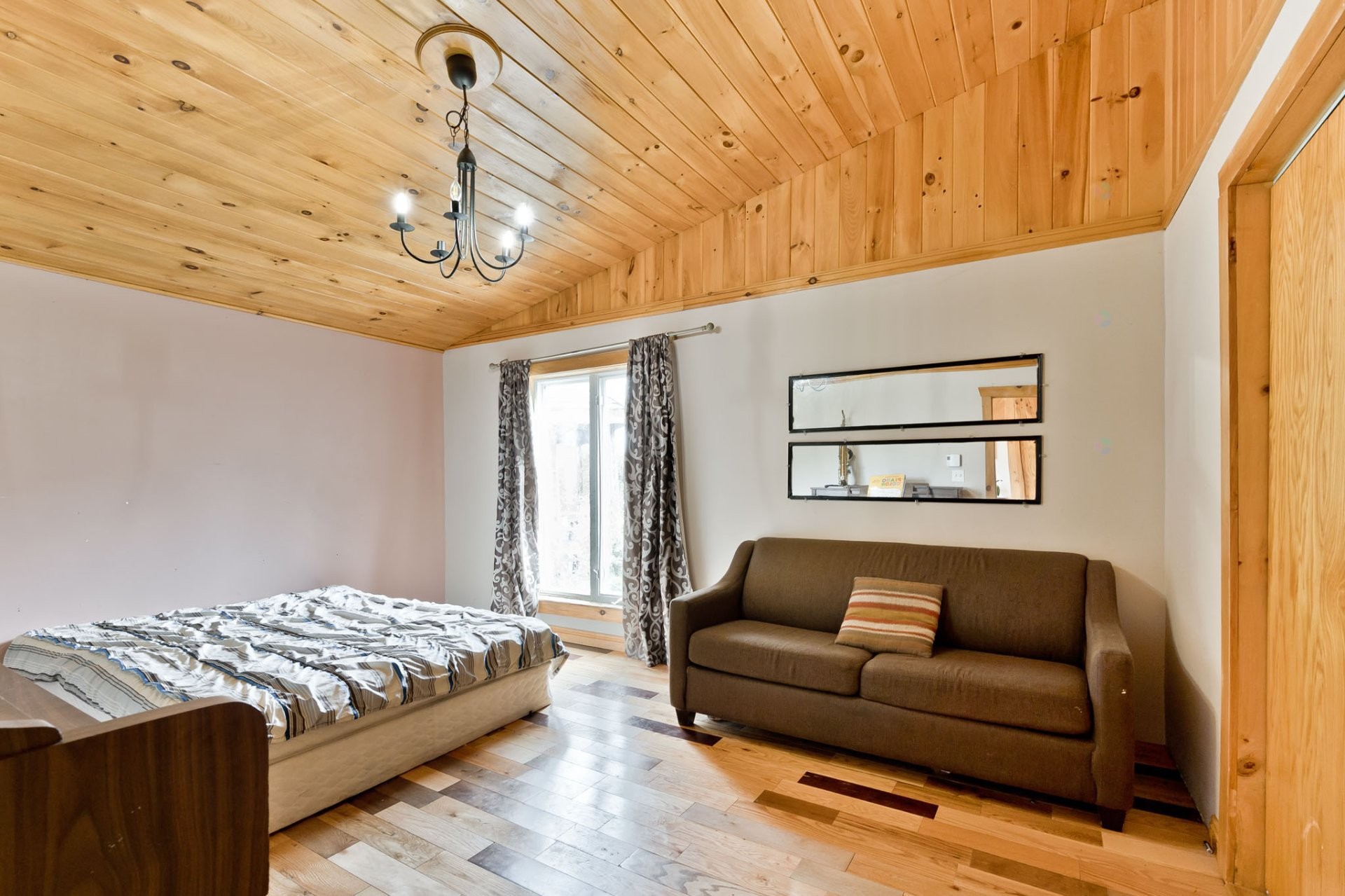 









1000Z


10e Rang

,
Saint-Herménégilde,







QC
J0B2W0

