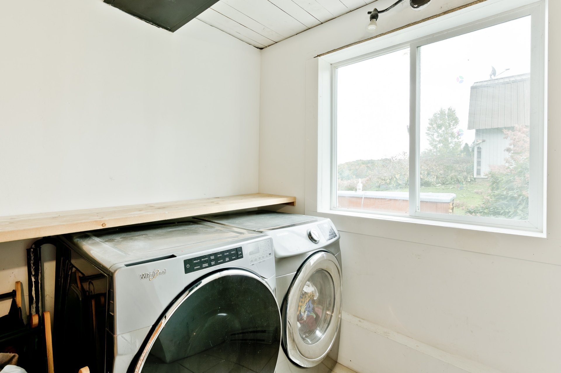 









1000Z


10e Rang

,
Saint-Herménégilde,







QC
J0B2W0

