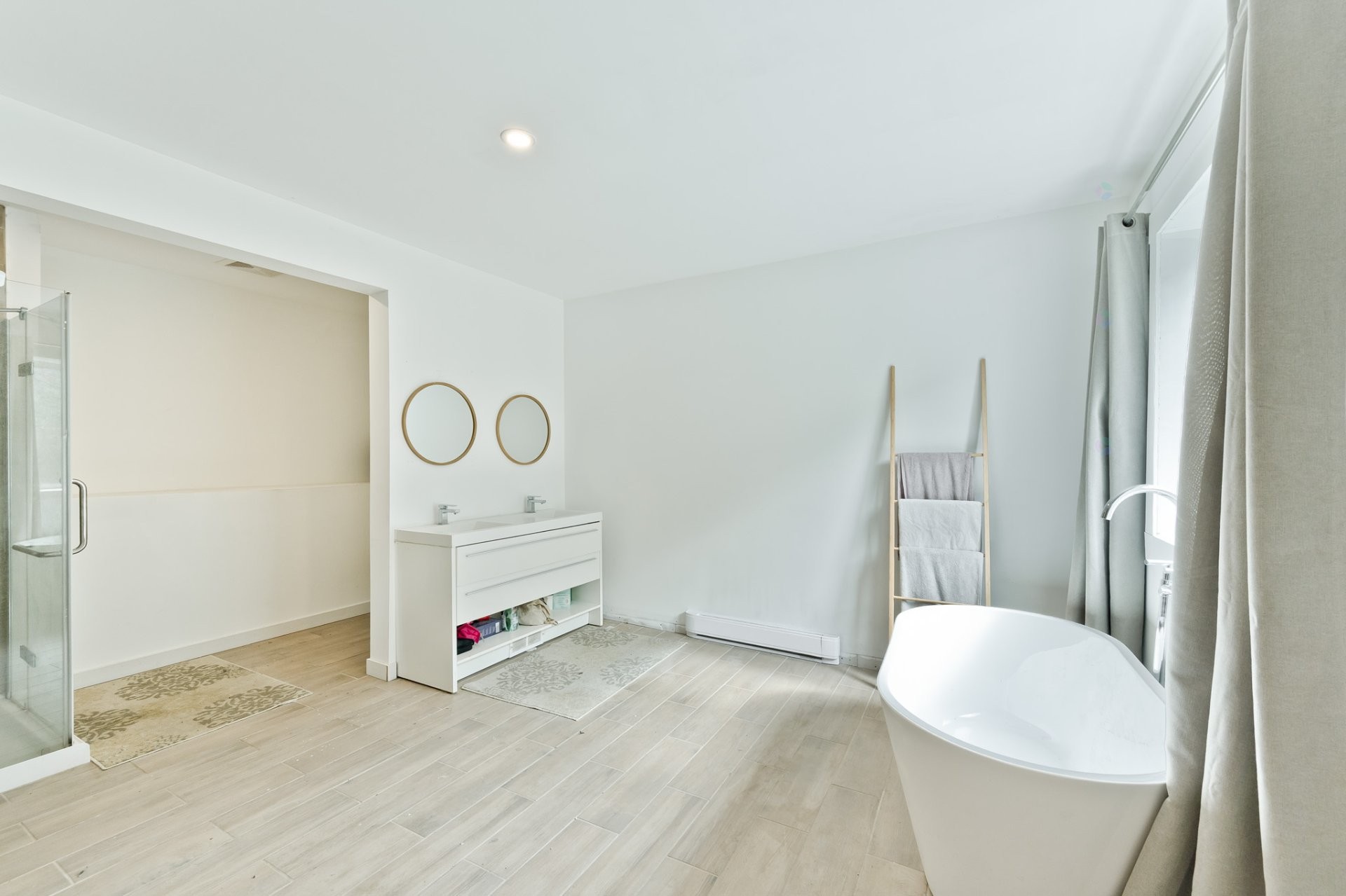 









1000Z


10e Rang

,
Saint-Herménégilde,







QC
J0B2W0

