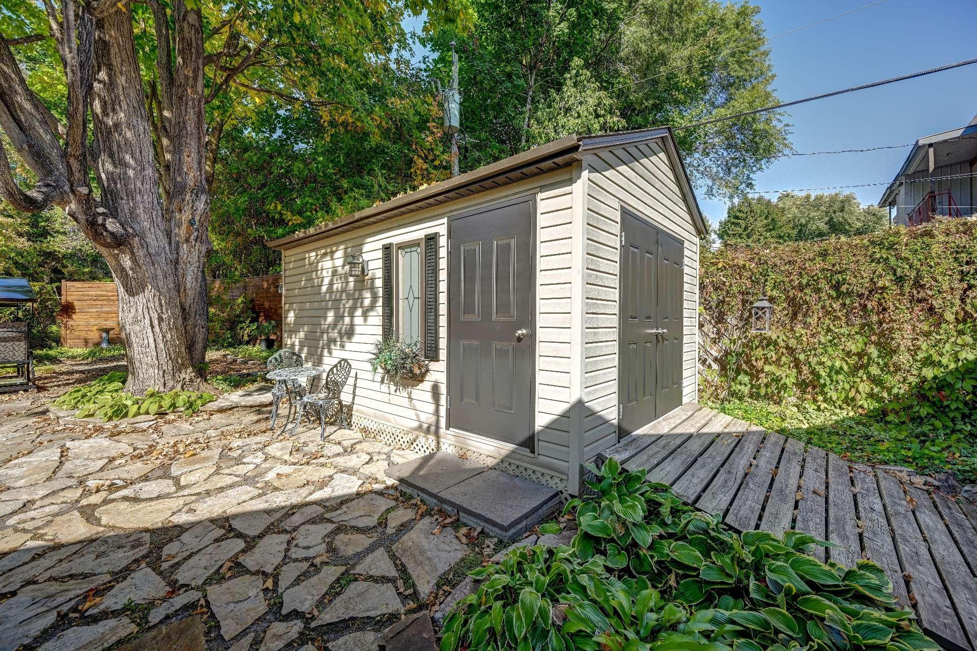 









10


Rue Laurier

,
Saint-Eustache,




QC
J7R2E8

