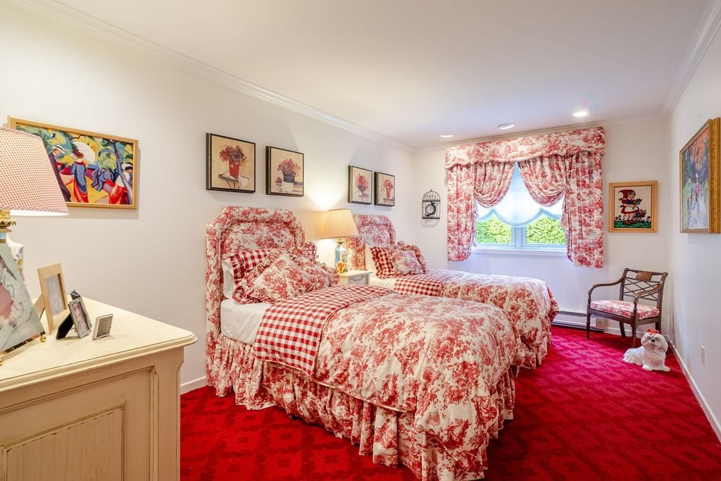 









120


Av. Nantel

,
Sainte-Agathe-des-Monts,




QC
J8C1E8

