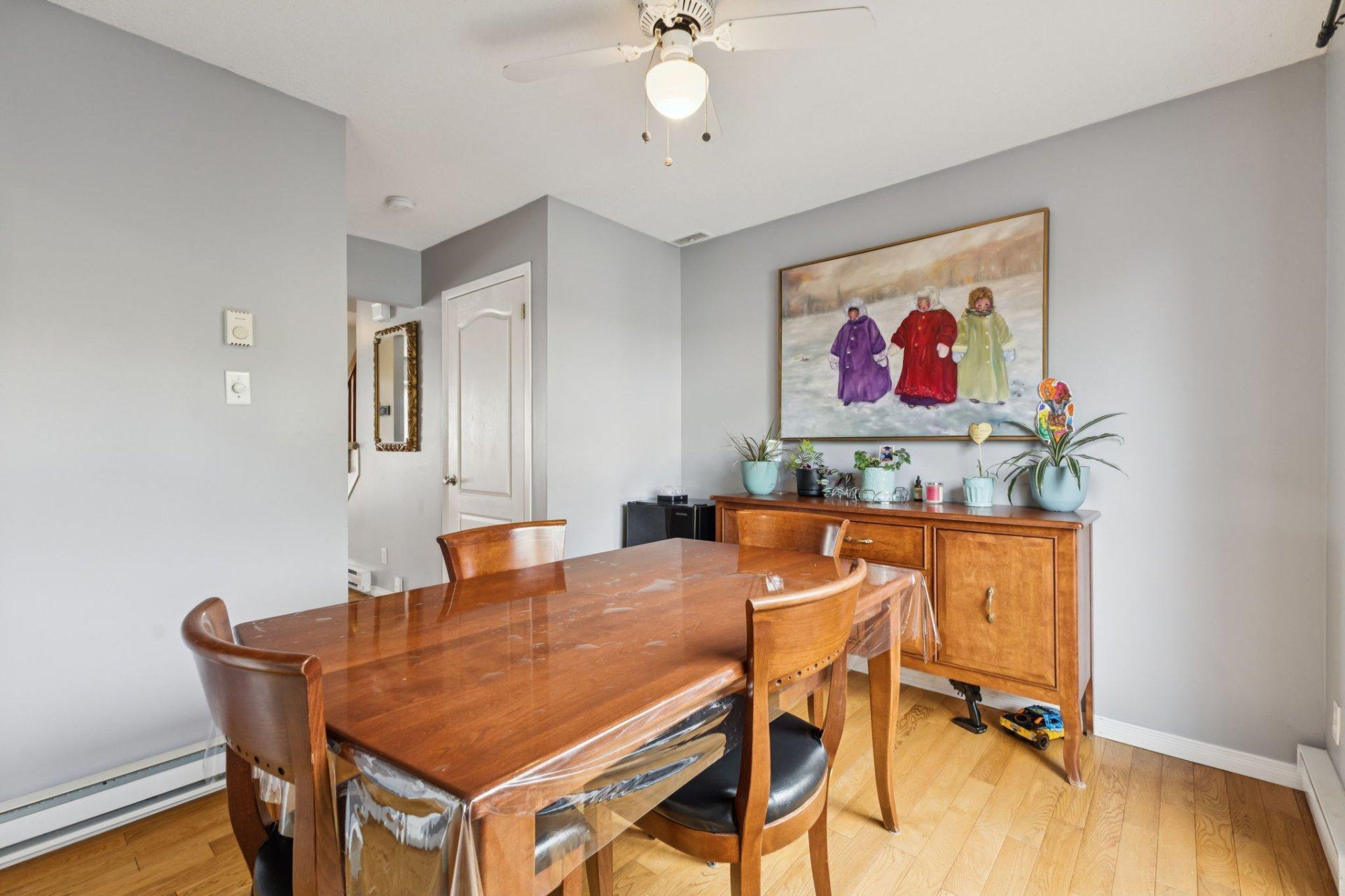 









162


Rue Doucet

,
Gatineau (Hull),




QC
J8Y5P1

