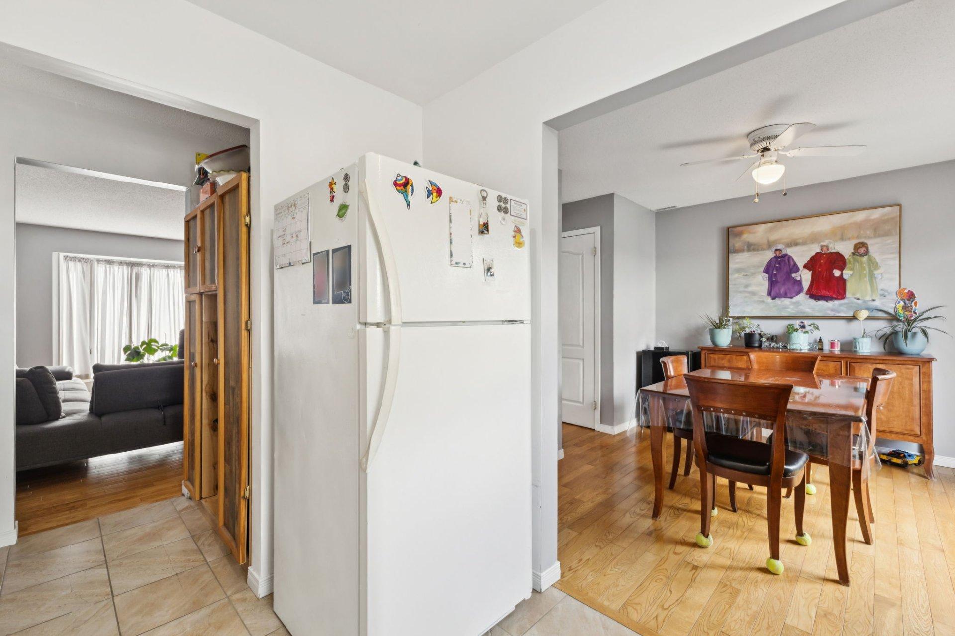 









162


Rue Doucet

,
Gatineau (Hull),




QC
J8Y5P1

