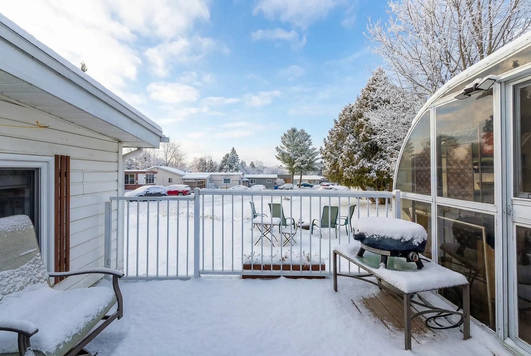 









30


5e Avenue

,
Terrebonne (Terrebonne),




QC
J6Y1M4

