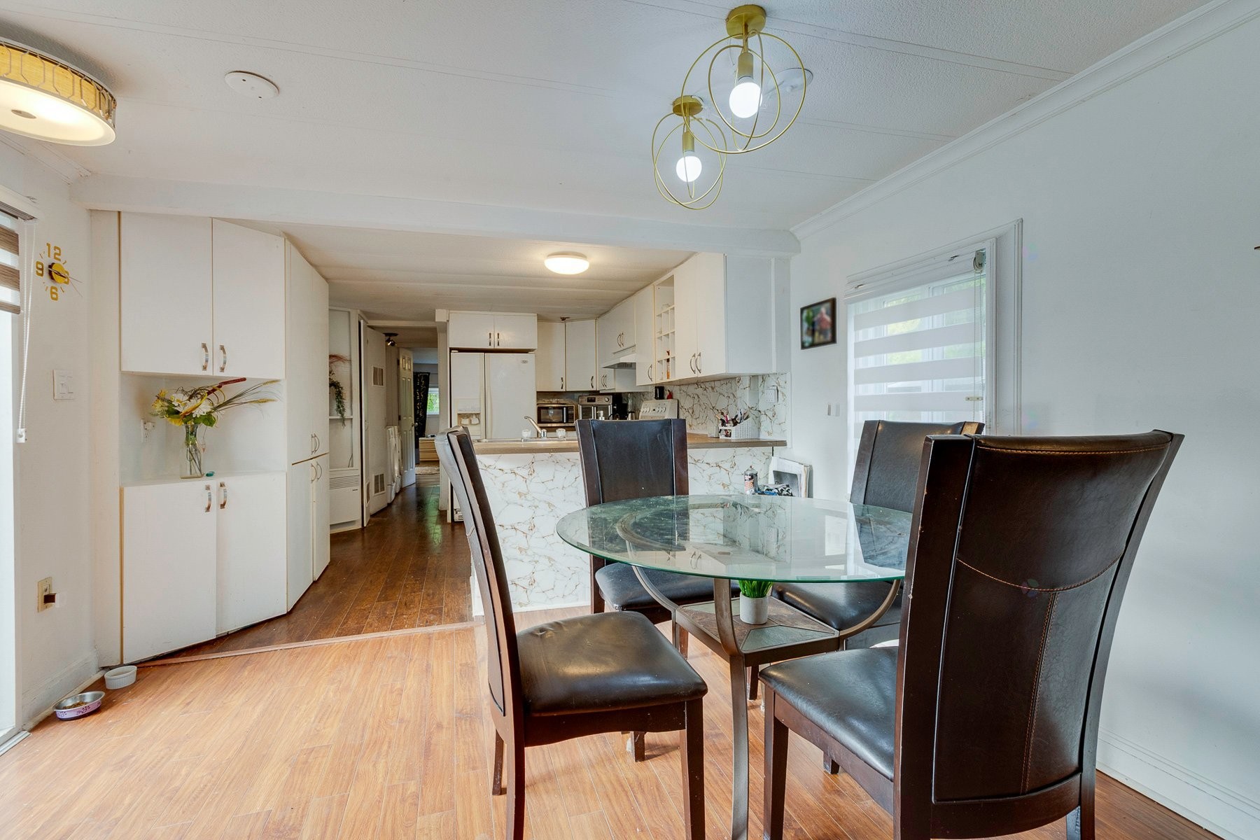 









30


5e Avenue

,
Terrebonne (Terrebonne),




QC
J6Y1M4

