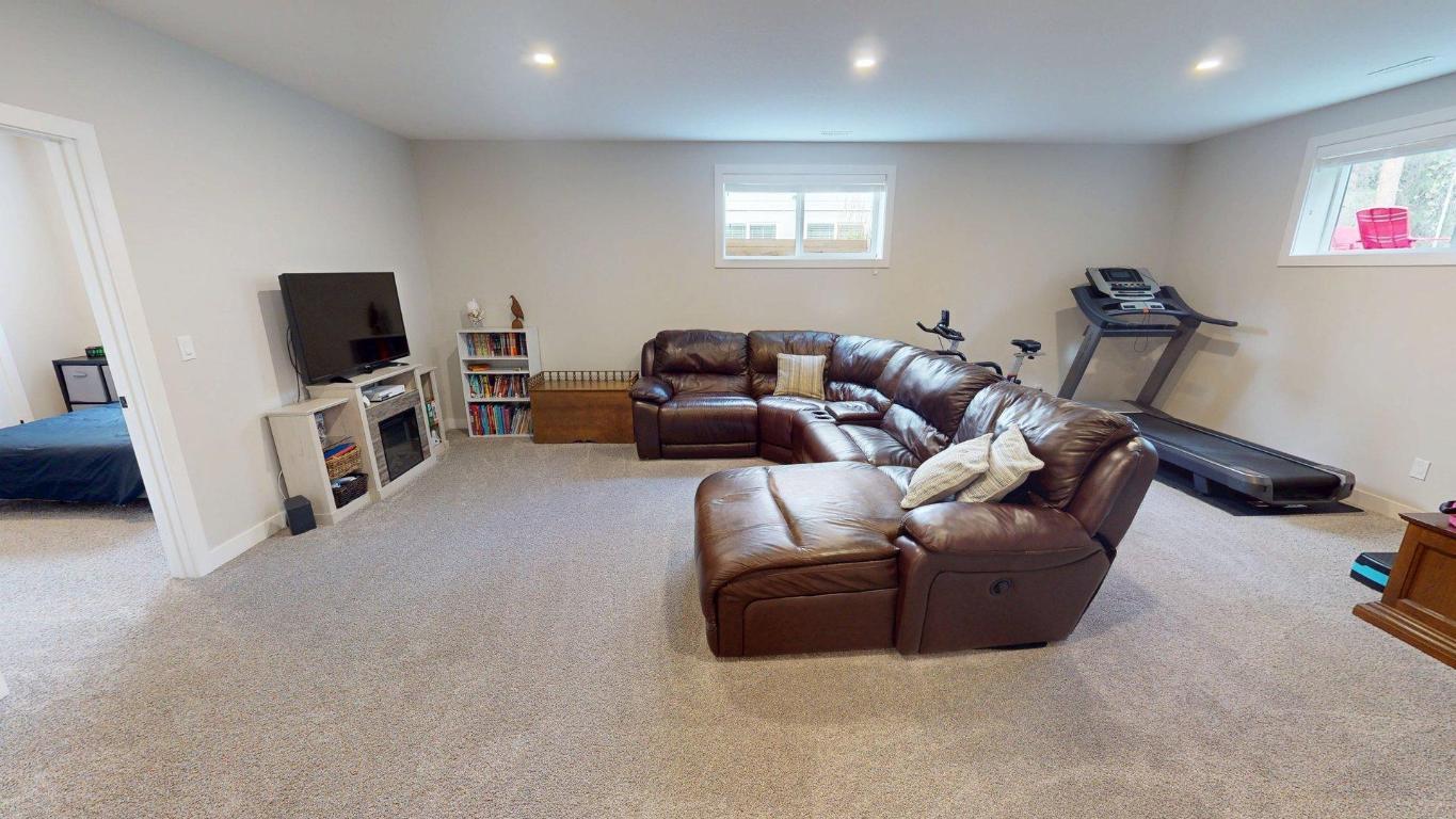 









144


River

Drive,
Cranbrook,




BC
V1C 0C6

