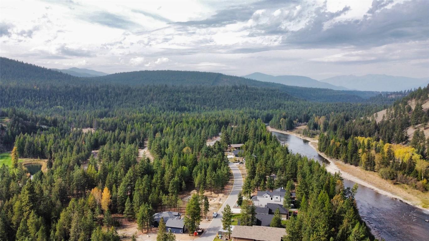 









144


River

Drive,
Cranbrook,




BC
V1C 0C6

