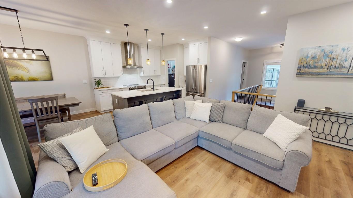 









144


River

Drive,
Cranbrook,




BC
V1C 0C6

