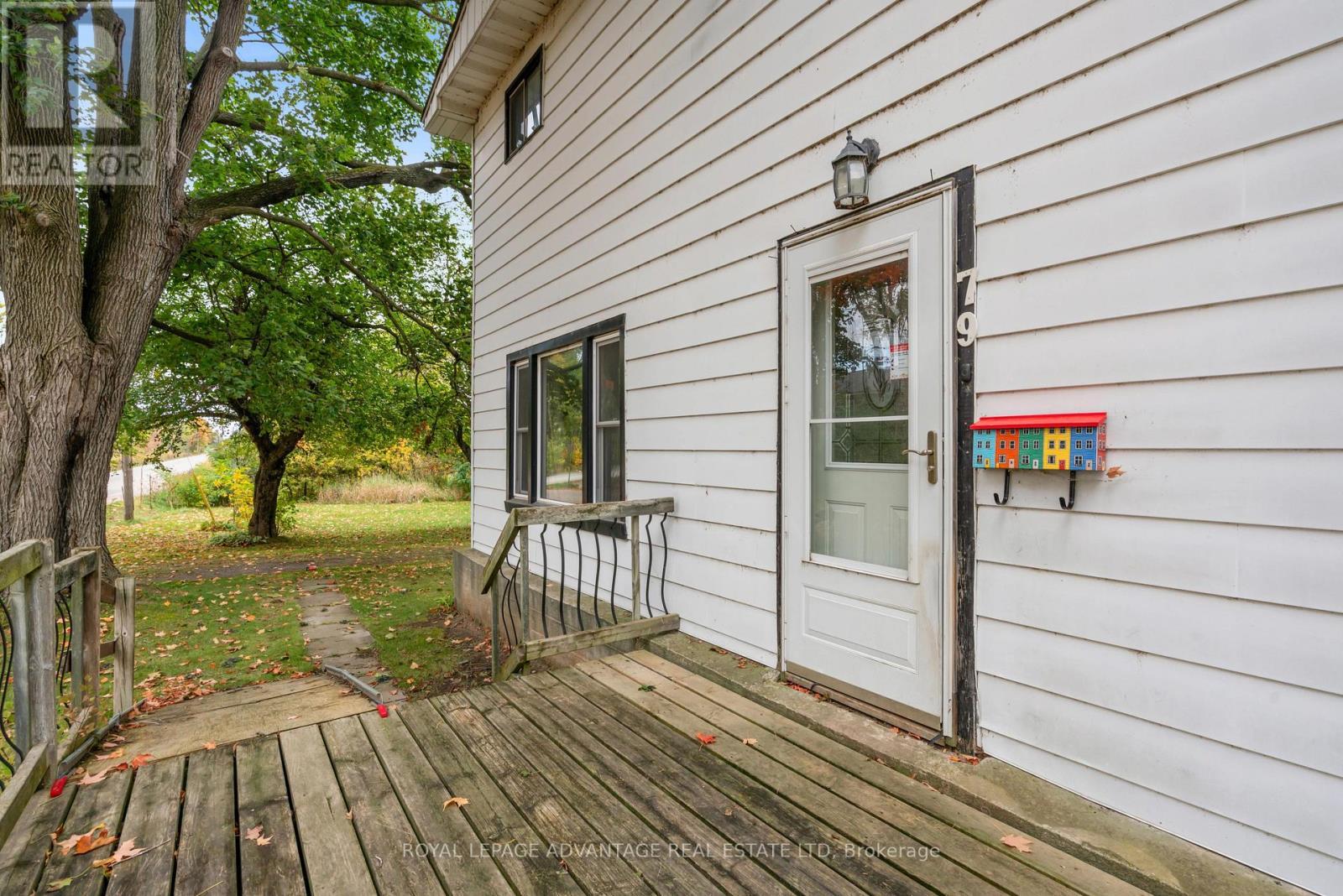 












79 BROADVIEW AVENUE W

,
Smiths Falls,




Ontario
K7A4L3

