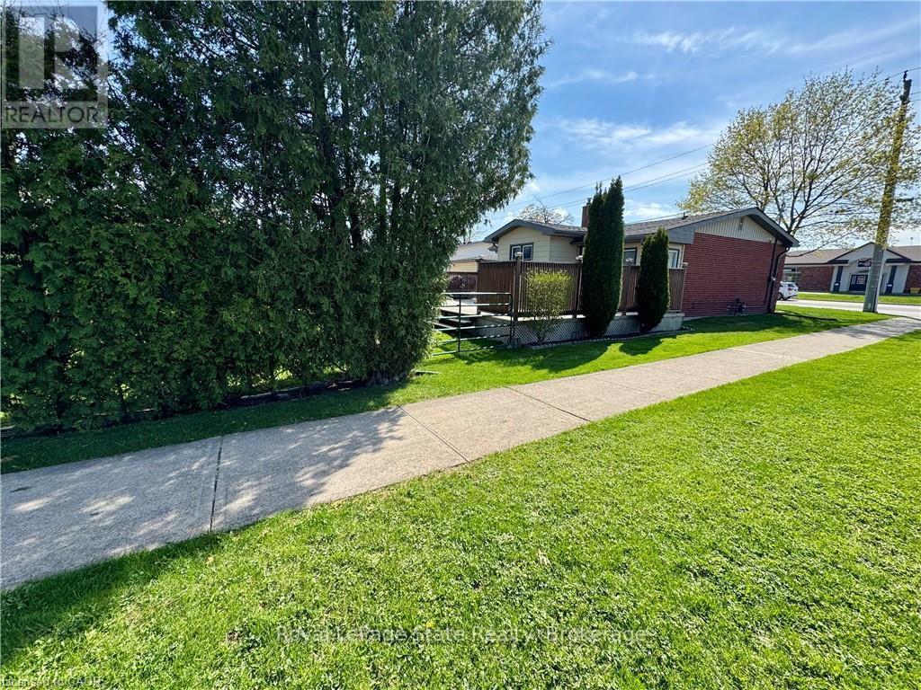 












4539 ONTARIO STREET

,
Lincoln (Beamsville),




Ontario
L0R1B5

