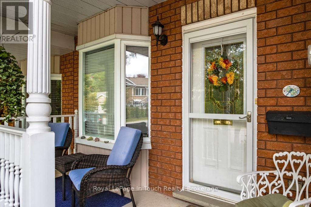 












839 SARAH BOULEVARD

,
Midland,




Ontario
L4R5M1

