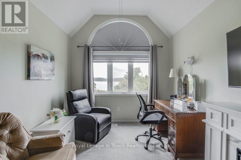 












839 SARAH BOULEVARD

,
Midland,




Ontario
L4R5M1

