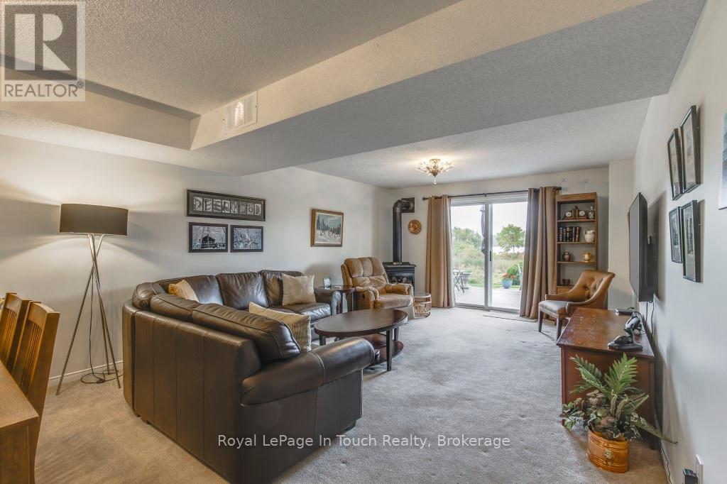 












839 SARAH BOULEVARD

,
Midland,




Ontario
L4R5M1

