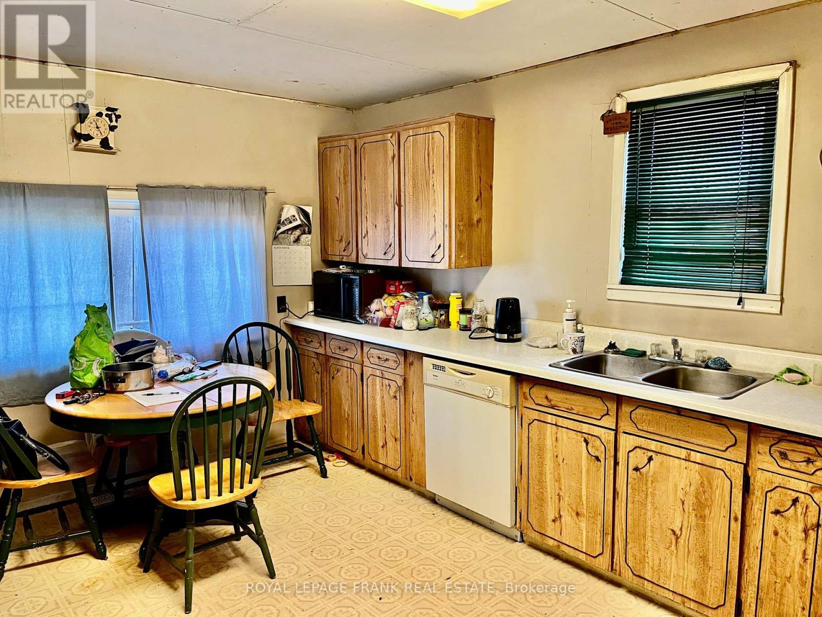 












35560 HWY 28 E

,
Carlow/Mayo (Mayo Ward),




Ontario
K0L1M0

