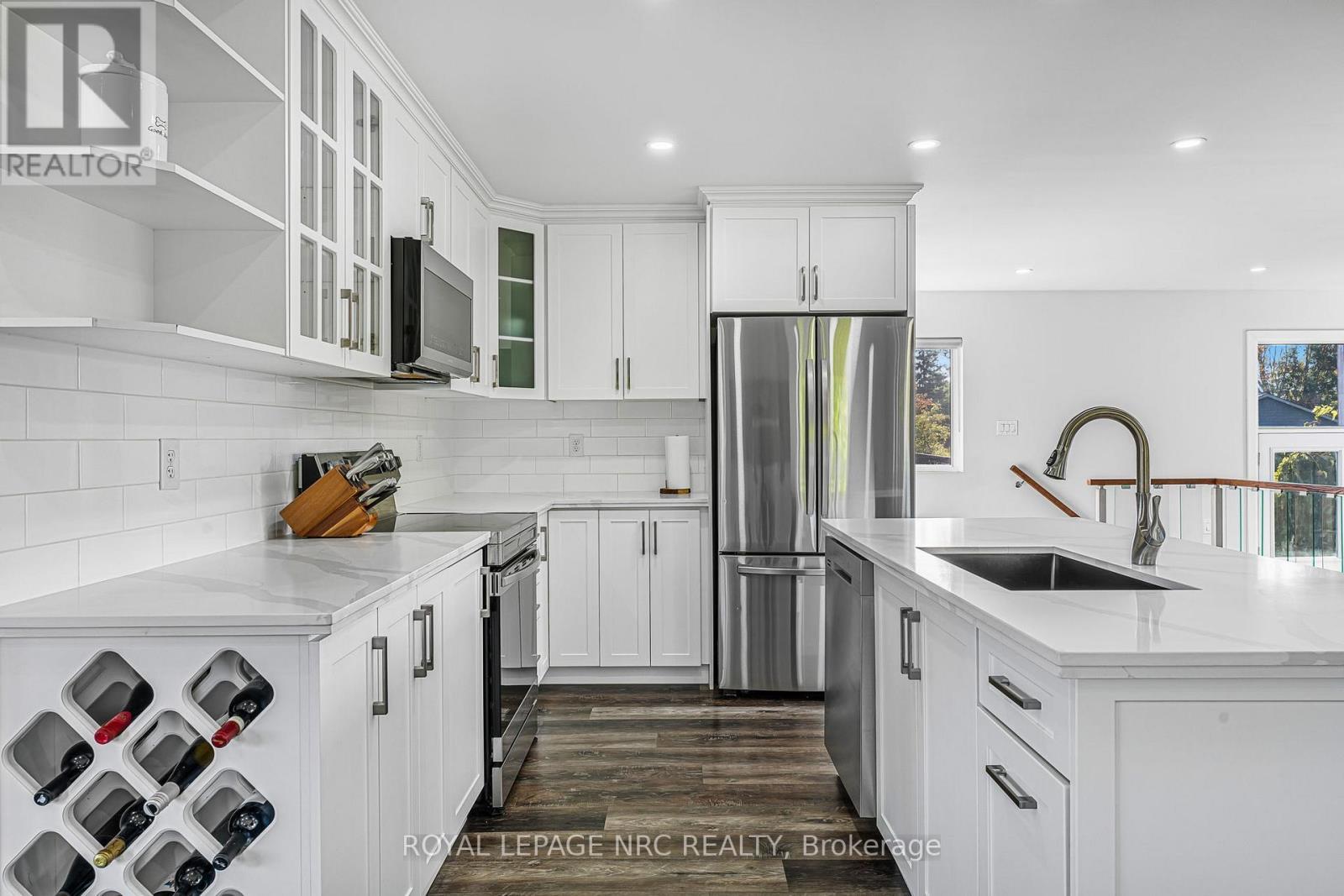 












72654 REGIONAL RD 27 ROAD

,
Wainfleet (Marshville/Winger),




Ontario
L0R2J0

