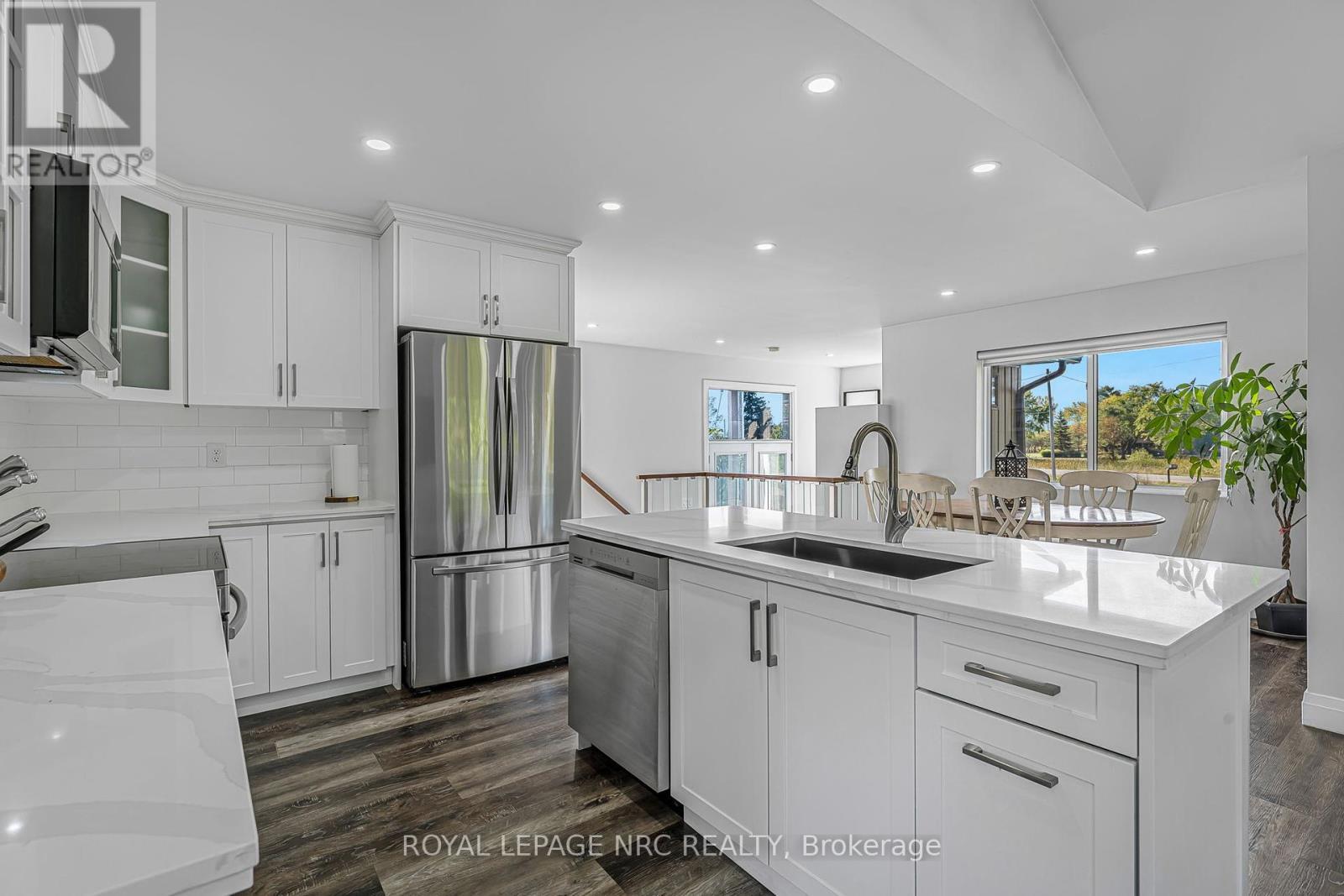 












72654 REGIONAL RD 27 ROAD

,
Wainfleet (Marshville/Winger),




Ontario
L0R2J0

