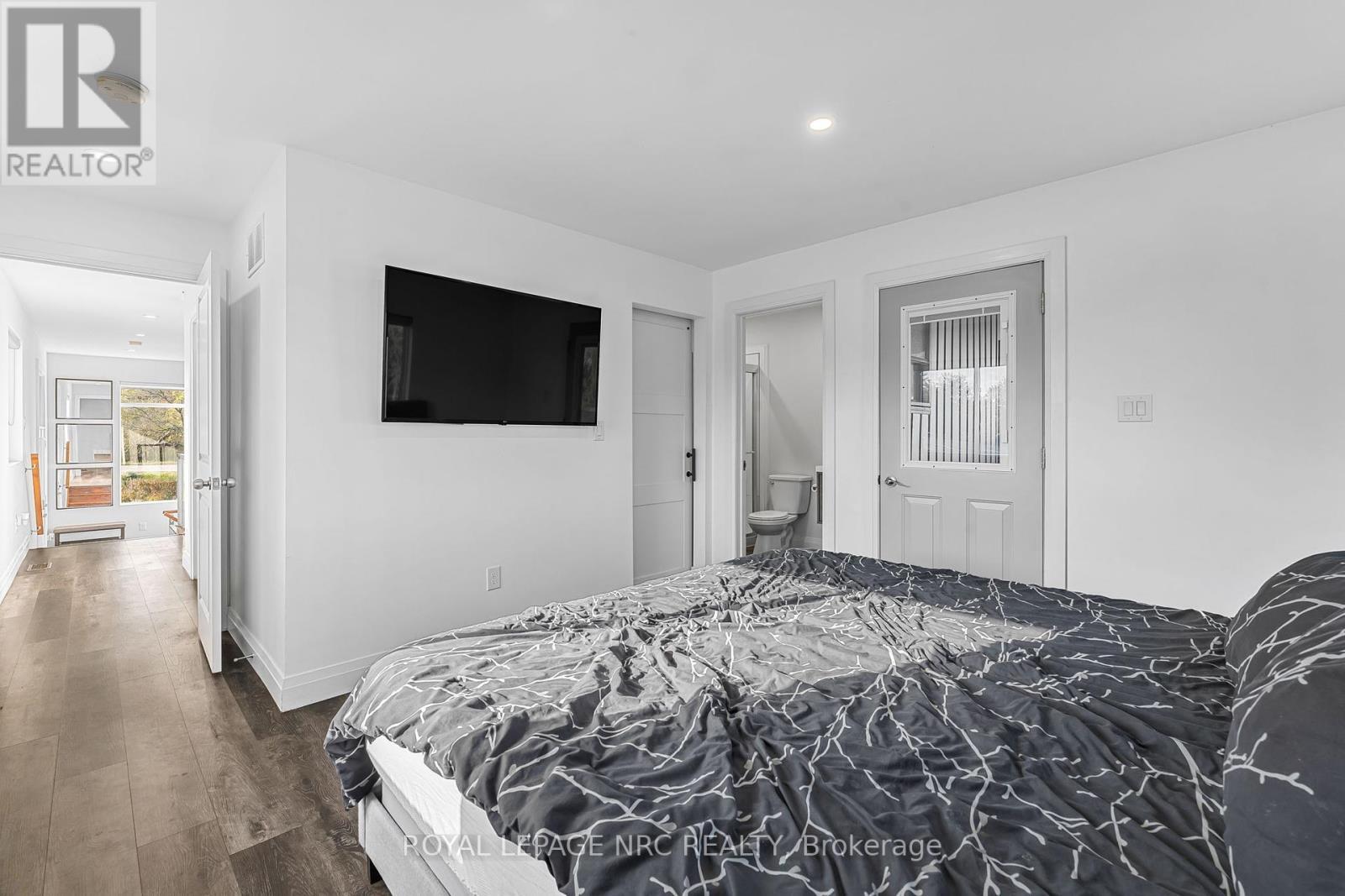 












72654 REGIONAL RD 27 ROAD

,
Wainfleet (Marshville/Winger),




Ontario
L0R2J0

