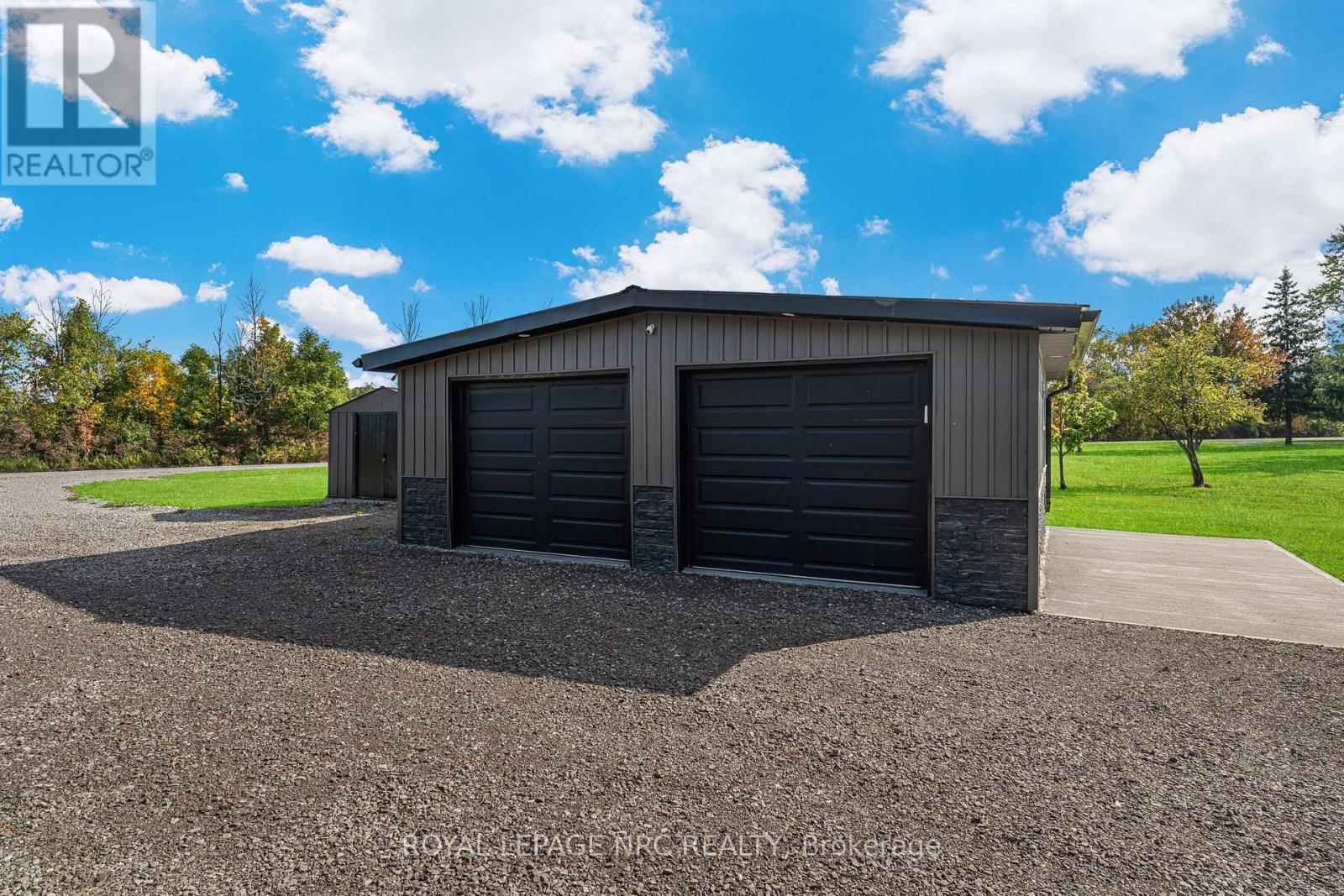 












72654 REGIONAL RD 27 ROAD

,
Wainfleet (Marshville/Winger),




Ontario
L0R2J0

