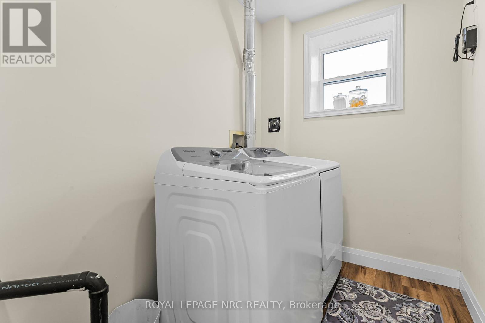 












72654 REGIONAL RD 27 ROAD

,
Wainfleet (Marshville/Winger),




Ontario
L0R2J0

