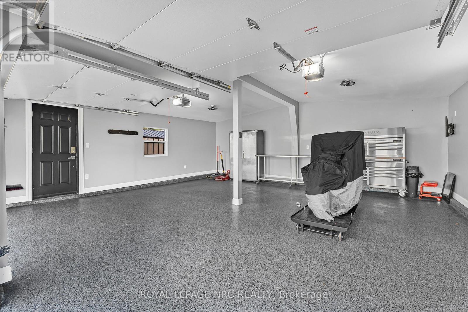 












72654 REGIONAL RD 27 ROAD

,
Wainfleet (Marshville/Winger),




Ontario
L0R2J0

