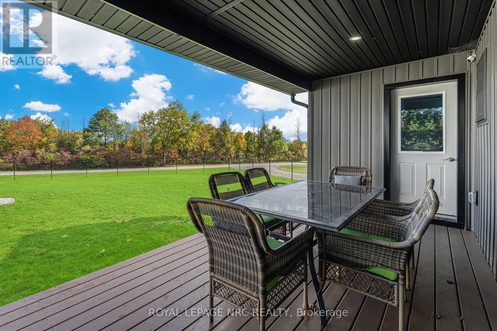 












72654 REGIONAL RD 27 ROAD

,
Wainfleet (Marshville/Winger),




Ontario
L0R2J0

