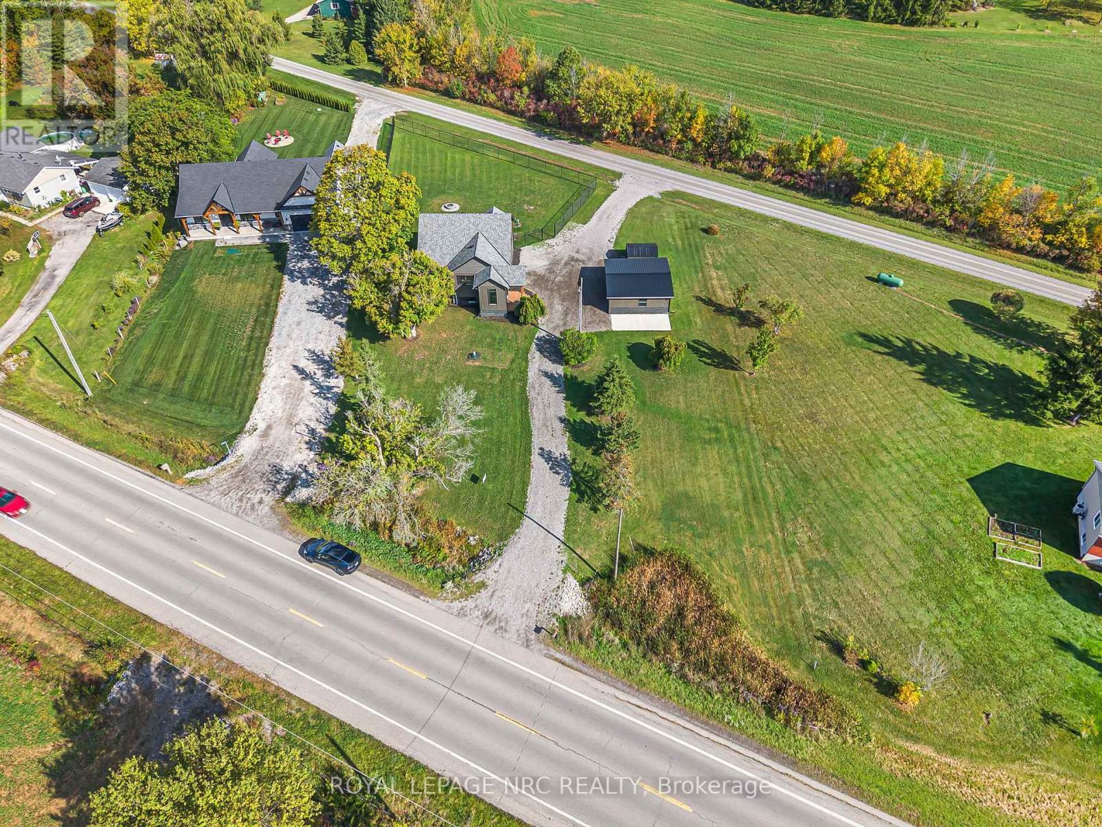 












72654 REGIONAL RD 27 ROAD

,
Wainfleet (Marshville/Winger),




Ontario
L0R2J0

