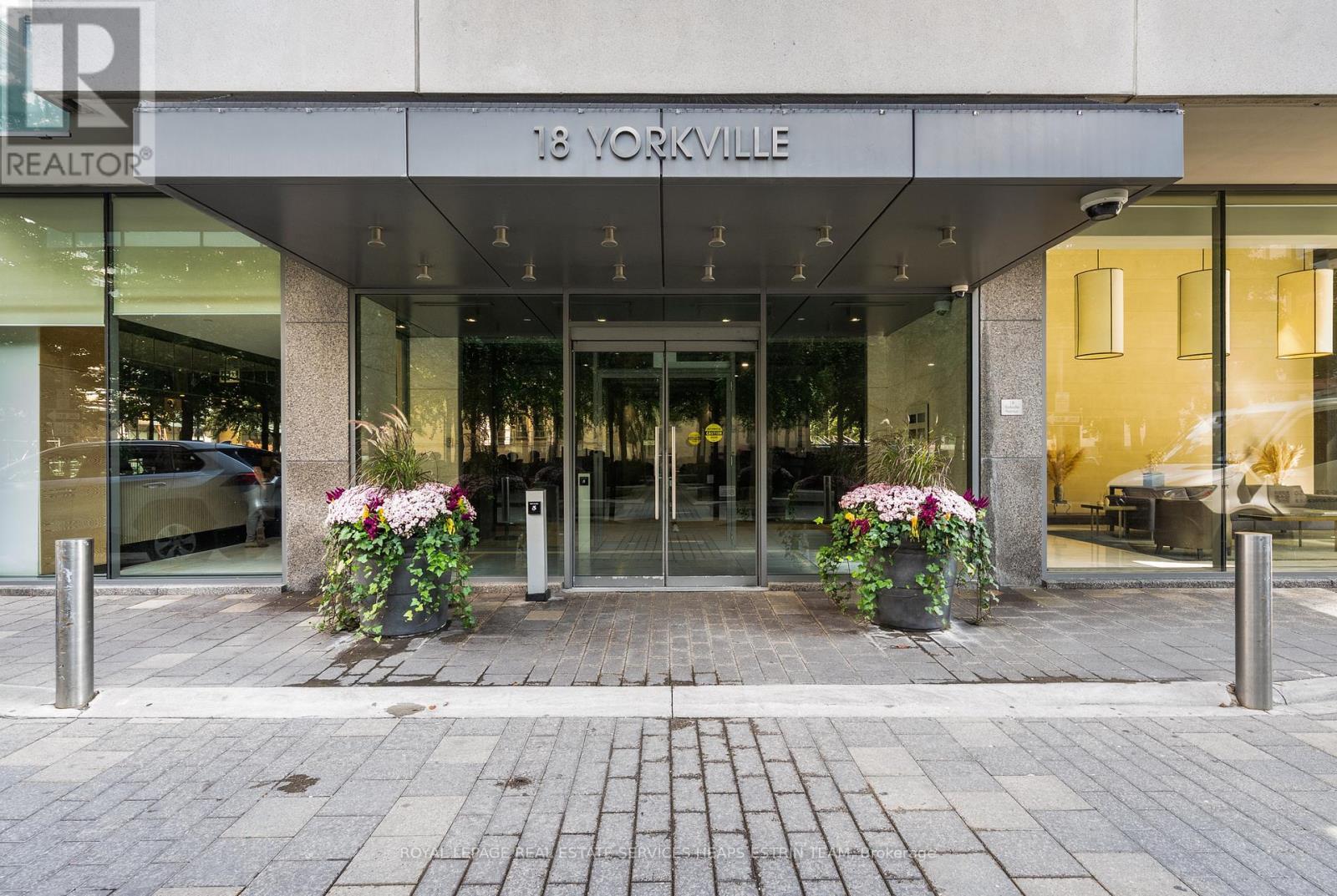 












2905 - 18 YORKVILLE AVENUE

,
Toronto,




Ontario
M4W3Y8

