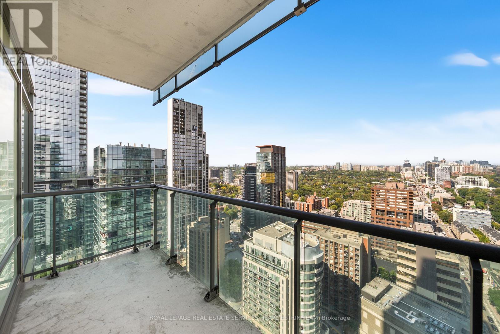 












2905 - 18 YORKVILLE AVENUE

,
Toronto,




Ontario
M4W3Y8

