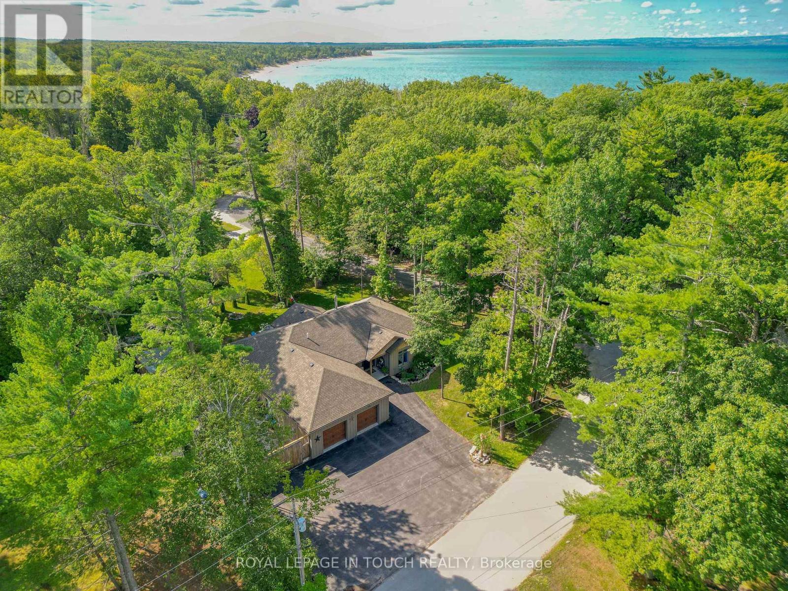 












1 SPRUCE STREET

,
Tiny,




Ontario
L0L1P0

