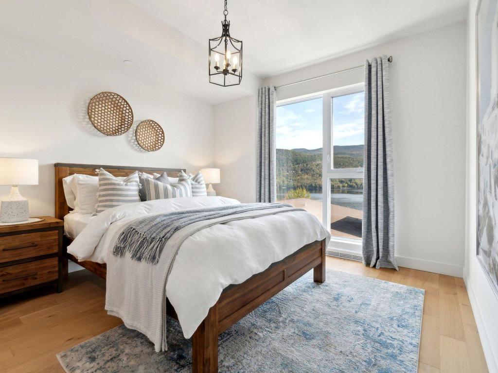 









121


Rue Cuttle

, 602,
Mont-Tremblant,




QC
J8E1B9

