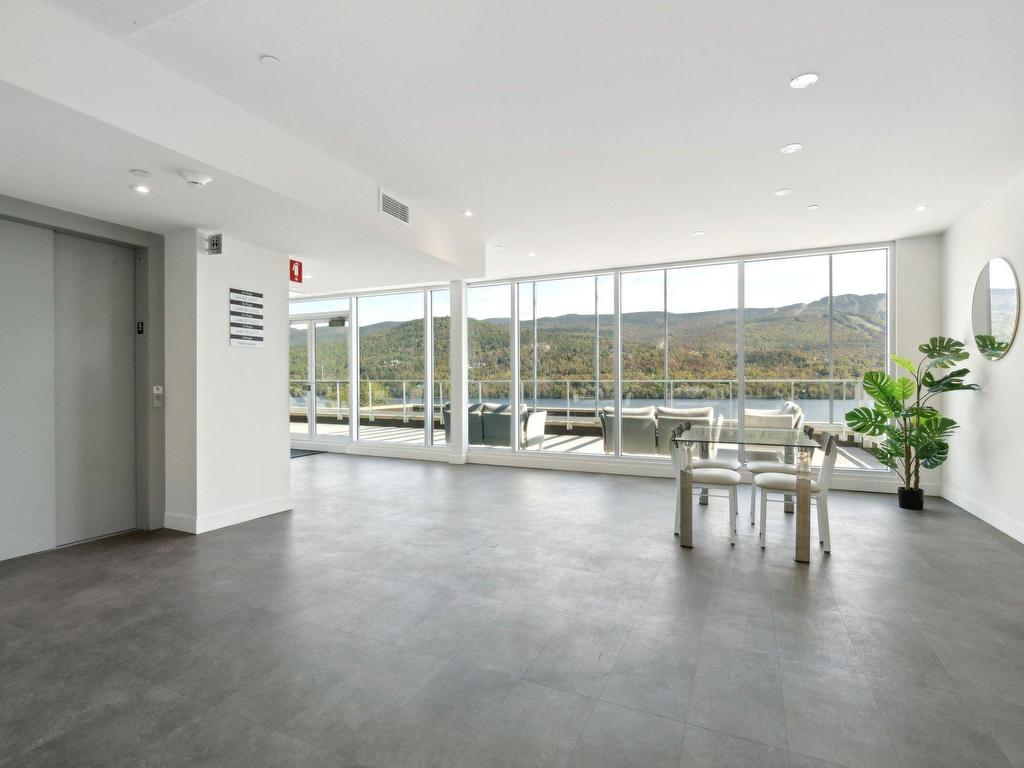 









121


Rue Cuttle

, 602,
Mont-Tremblant,




QC
J8E1B9

