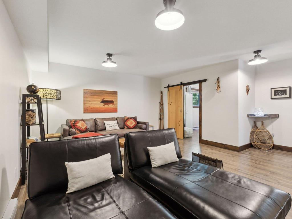 









115


Ch. des Futaies

,
Mont-Tremblant,




QC
J8E0E7

