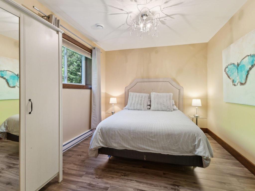 









115


Ch. des Futaies

,
Mont-Tremblant,




QC
J8E0E7

