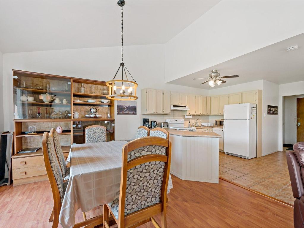 









194


Rue Pinoteau

,
Mont-Tremblant,




QC
J8E1G2

