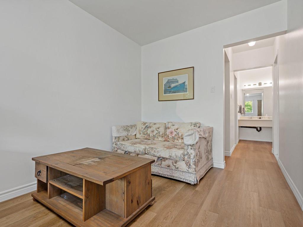 









194


Rue Pinoteau

,
Mont-Tremblant,




QC
J8E1G2

