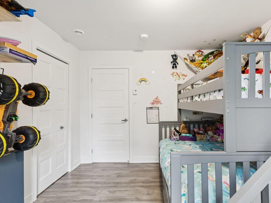 









526


Rue Charlie-Forbell

,
Mont-Tremblant,




QC
J8E0N6

