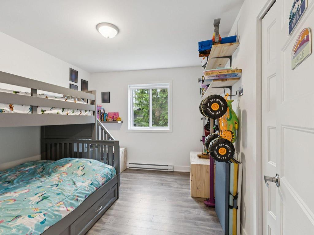 









526


Rue Charlie-Forbell

,
Mont-Tremblant,




QC
J8E0N6

