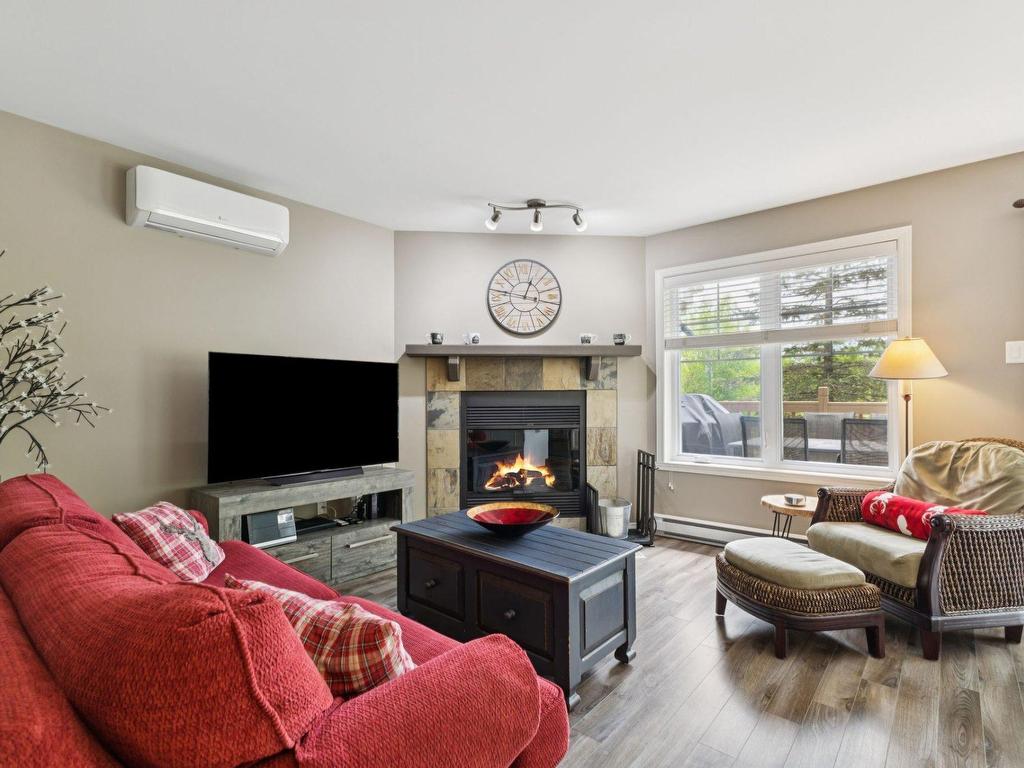 









1812


Ch. du Golf

,
Mont-Tremblant,




QC
J8E2K6

