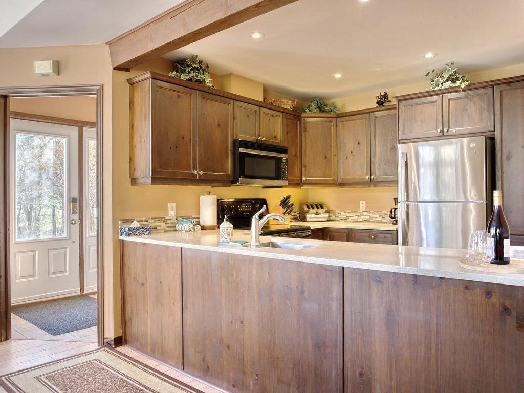 









1691


Ch. du Golf

,
Mont-Tremblant,




QC
J8E2K6

