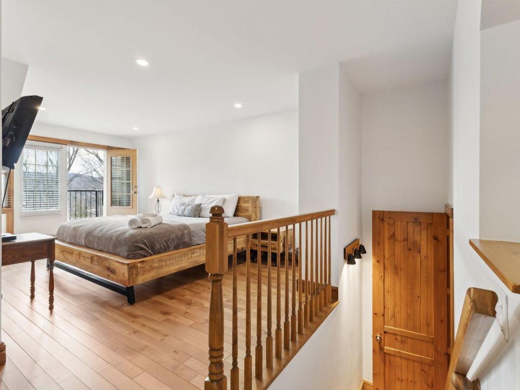 









134


Ch. de la Forêt

, 9,
Mont-Tremblant,




QC
J8E3K8

